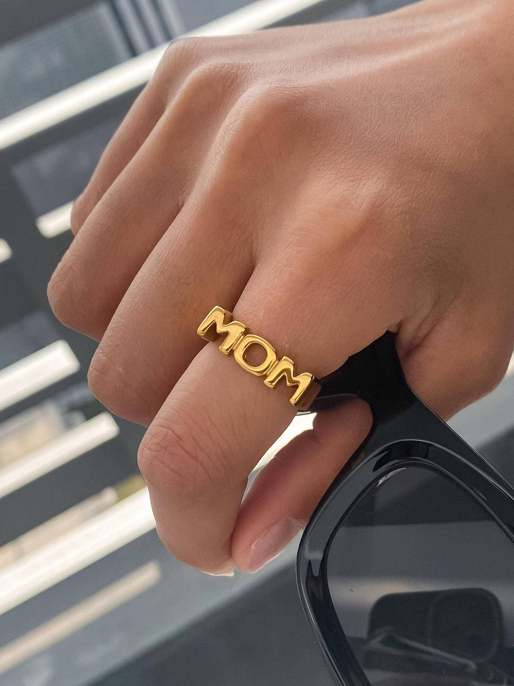 Angel 18K Gold Non-Tarnish Mom Ring