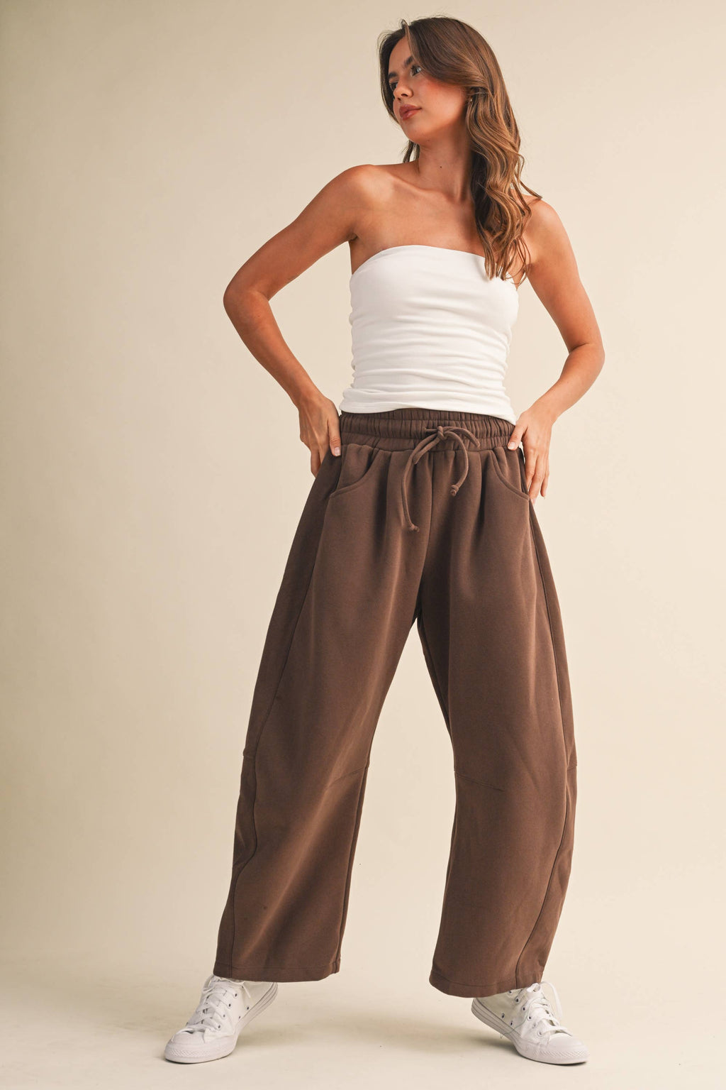 BARREL SWEATPANTS WITH SIDE POCKETS