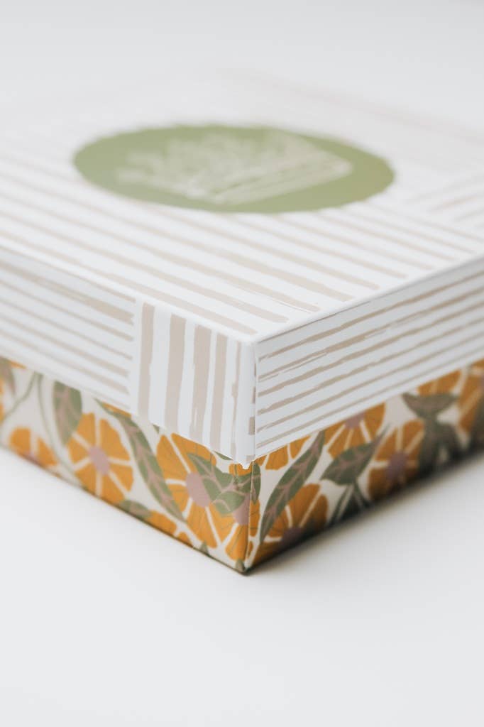 Open Heart Necklace - Gold