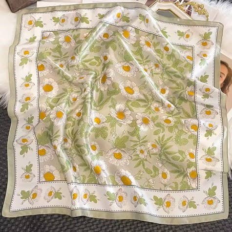 Spring Meadow Daisy Banada Scarf