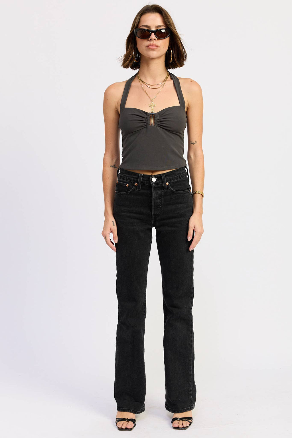 HALTER TIE BACK KNIT TOP WITH FRONT CUTOUT