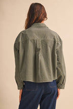 CROPPED RELAXED FITTON BUTTON DOWN SHIRT