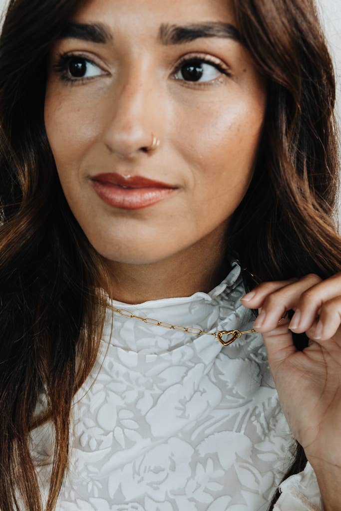 Open Heart Necklace - Gold