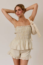 STRAPLESS STRIPE SMOCKED RUFFLED TOP