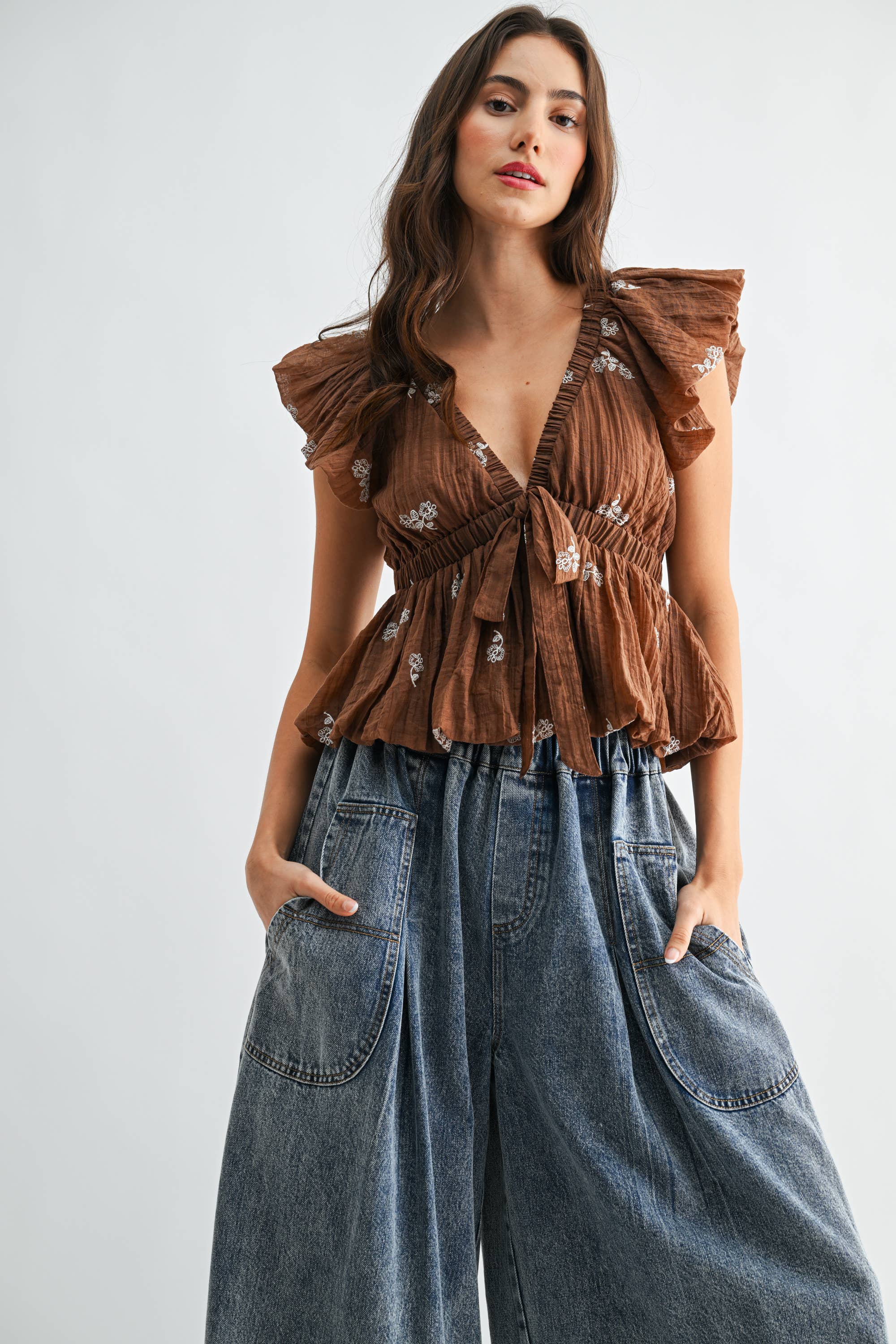 EMBROIDERED TIE-WAIST CROP TOP