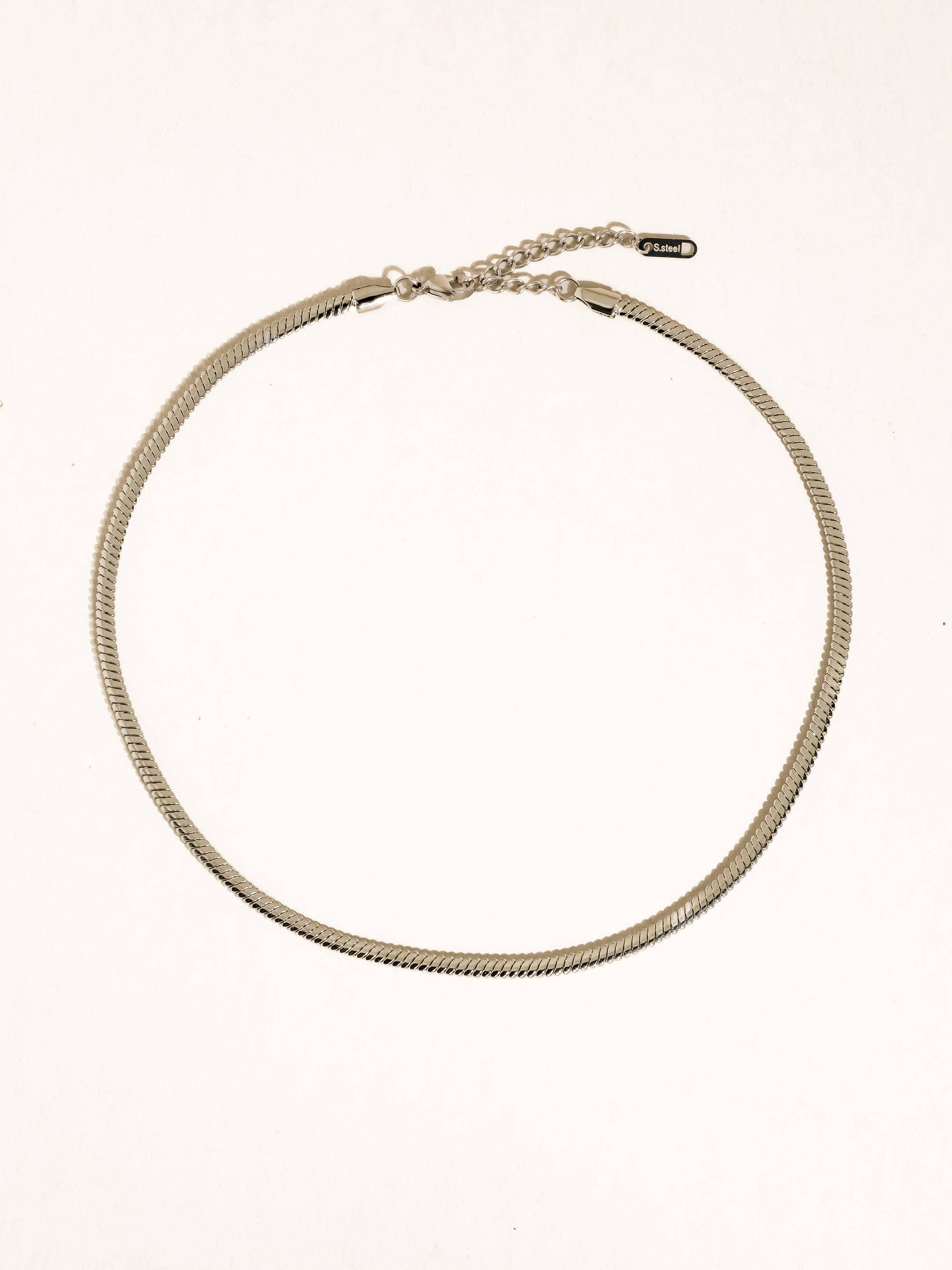 Papillon 18K Gold Non-Tarnish Classic Snake Chain Necklace