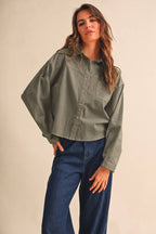 CROPPED RELAXED FITTON BUTTON DOWN SHIRT