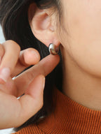Blandine 18K Non-Tarnish Small Classic Hoop Earring