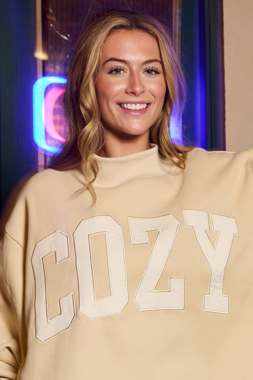 COZY Mockneck