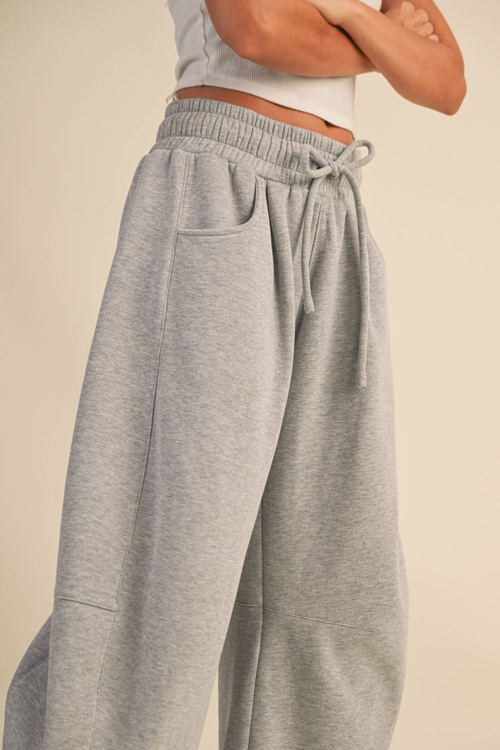 BARREL SWEATPANTS WITH SIDE POCKETS