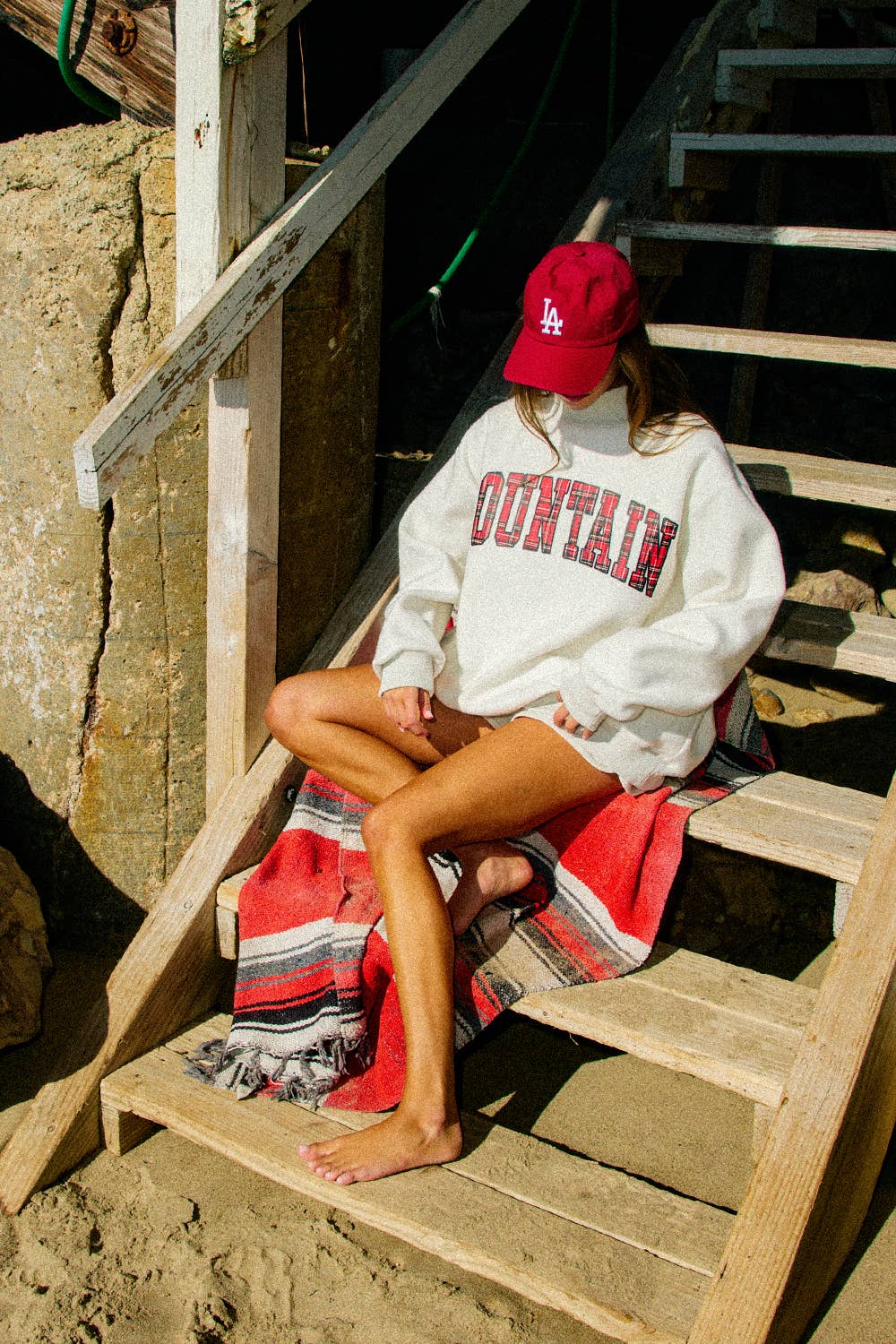 Reversible 'LAKE & MOUNTAIN' Mock-neck Sweatshirt