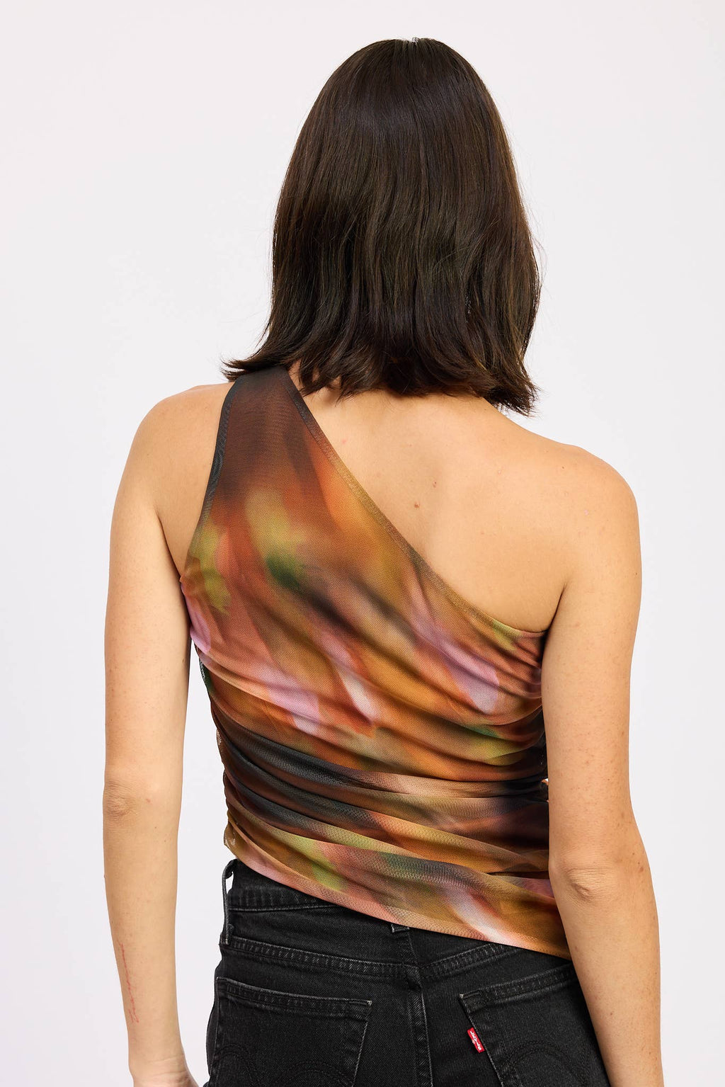ASYMMETRICAL ONE SHOULDER TOP