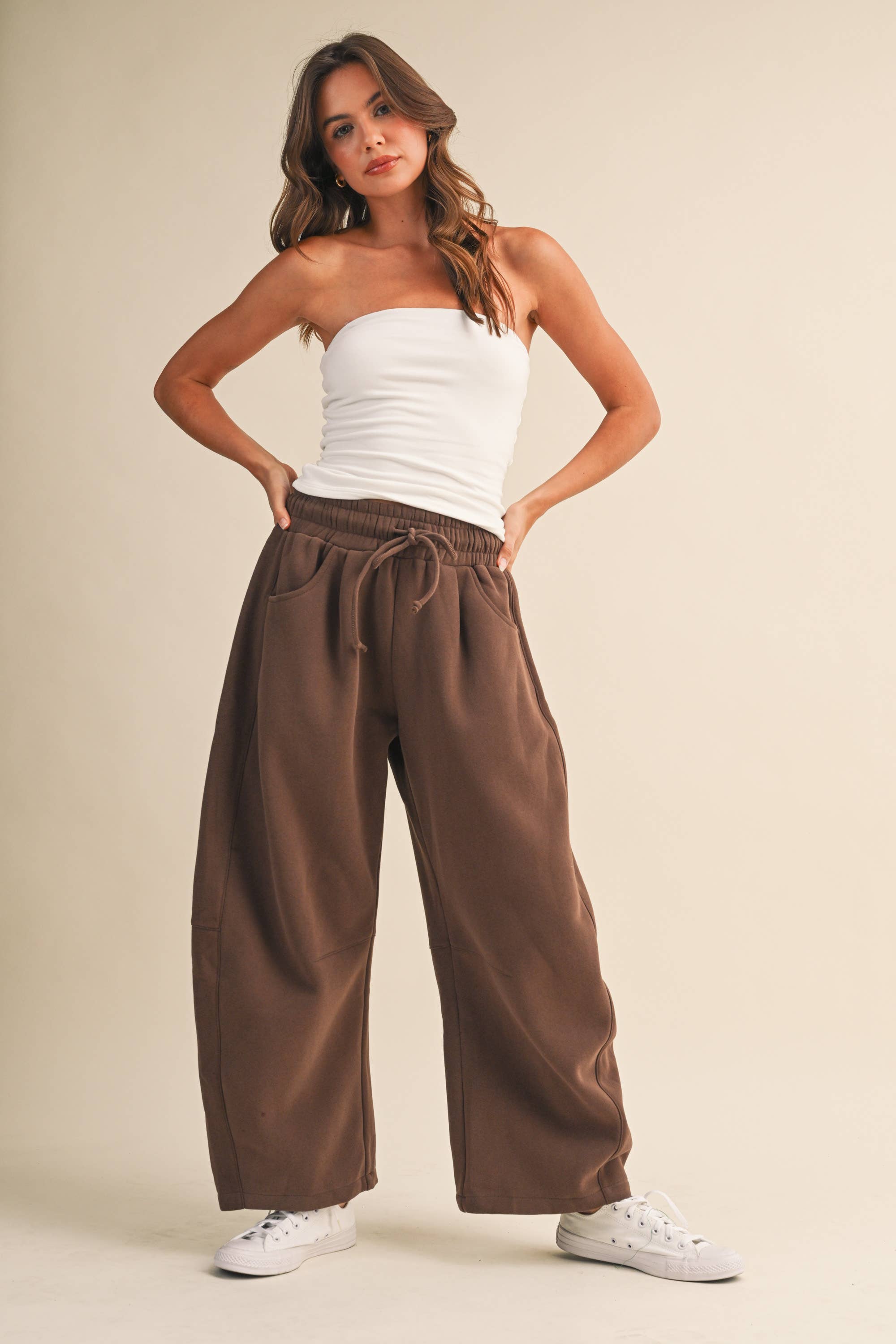 BARREL SWEATPANTS WITH SIDE POCKETS