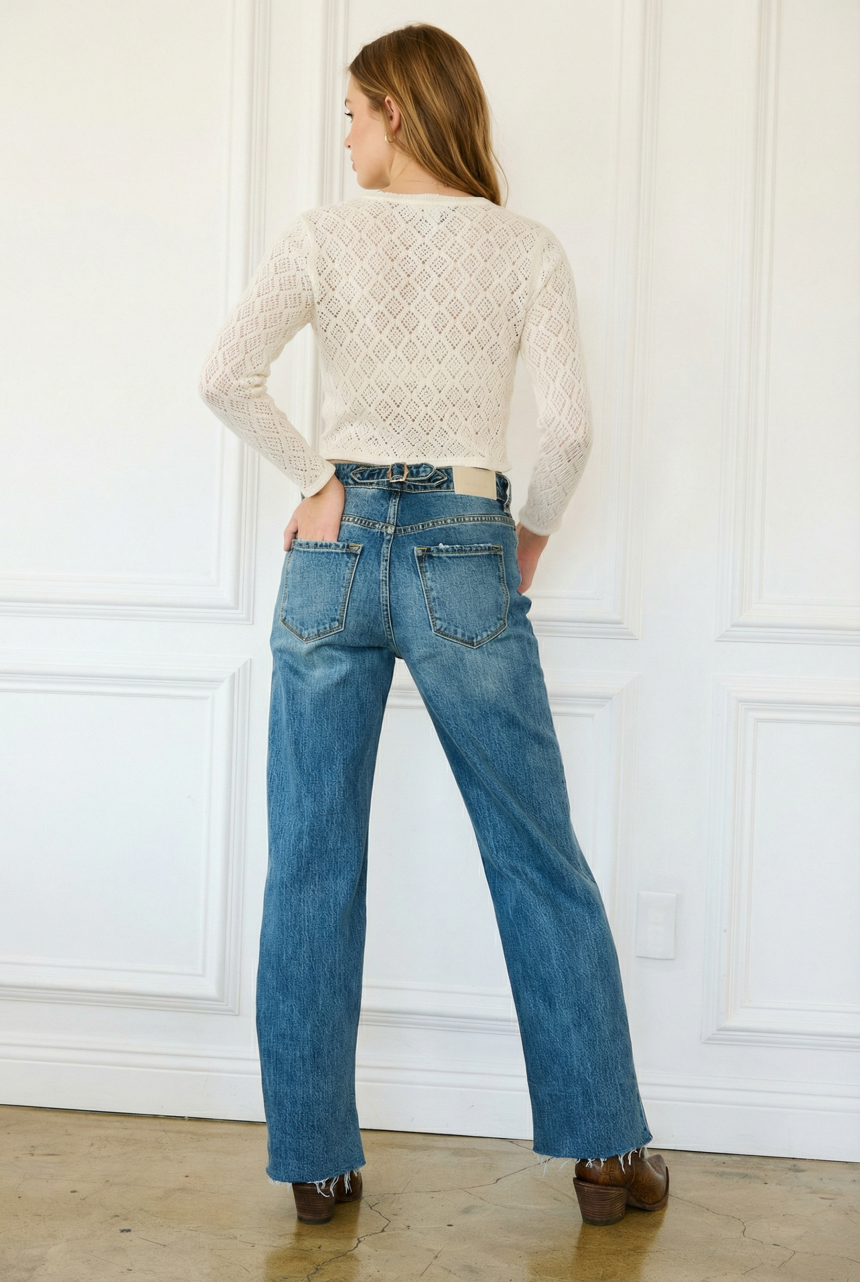 DUAL ACCENT CROSSOVER CUFF STRAIGHT LEG JEANS