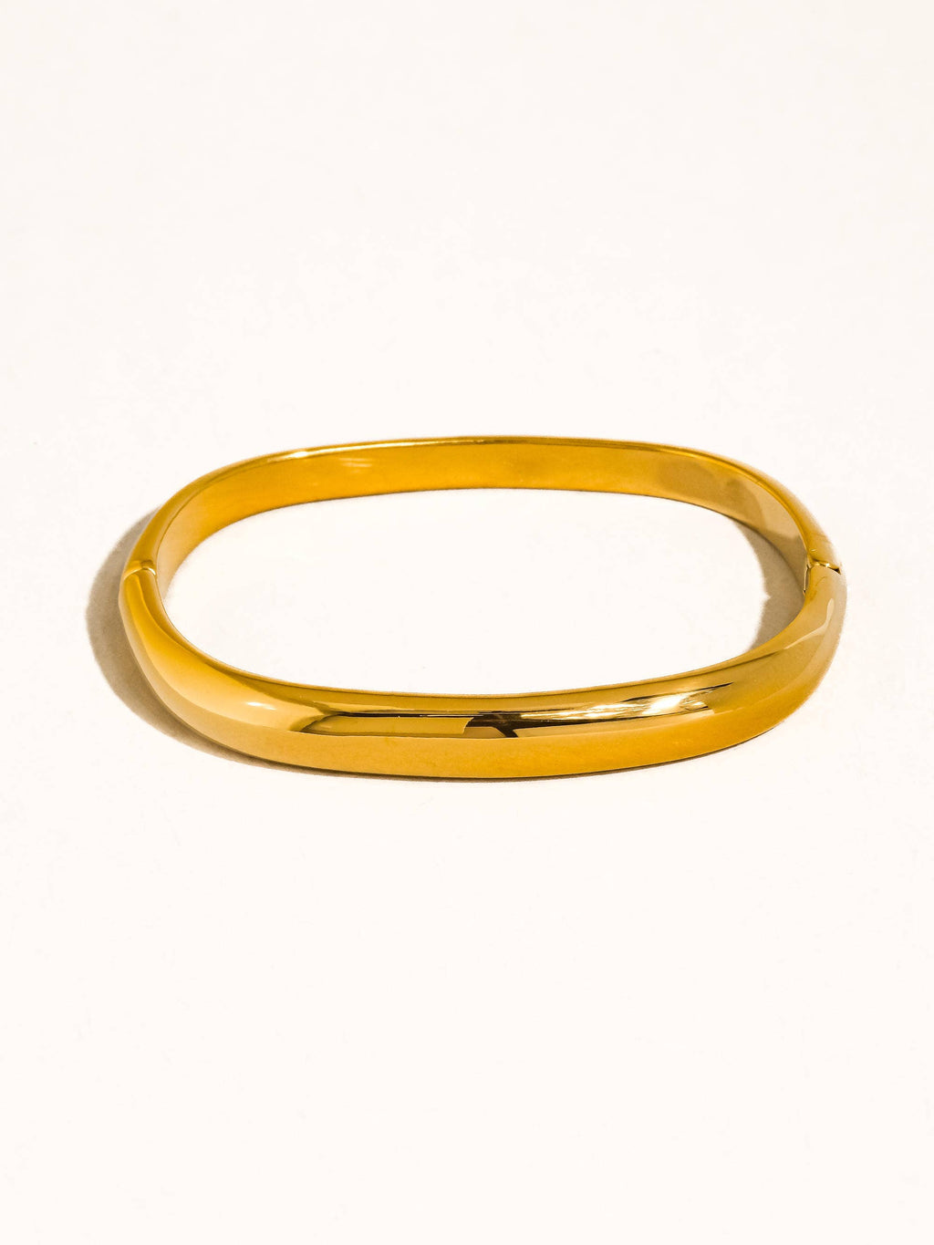 Renzi 18K Gold Non-Tarnish Classic Bangle: Silver