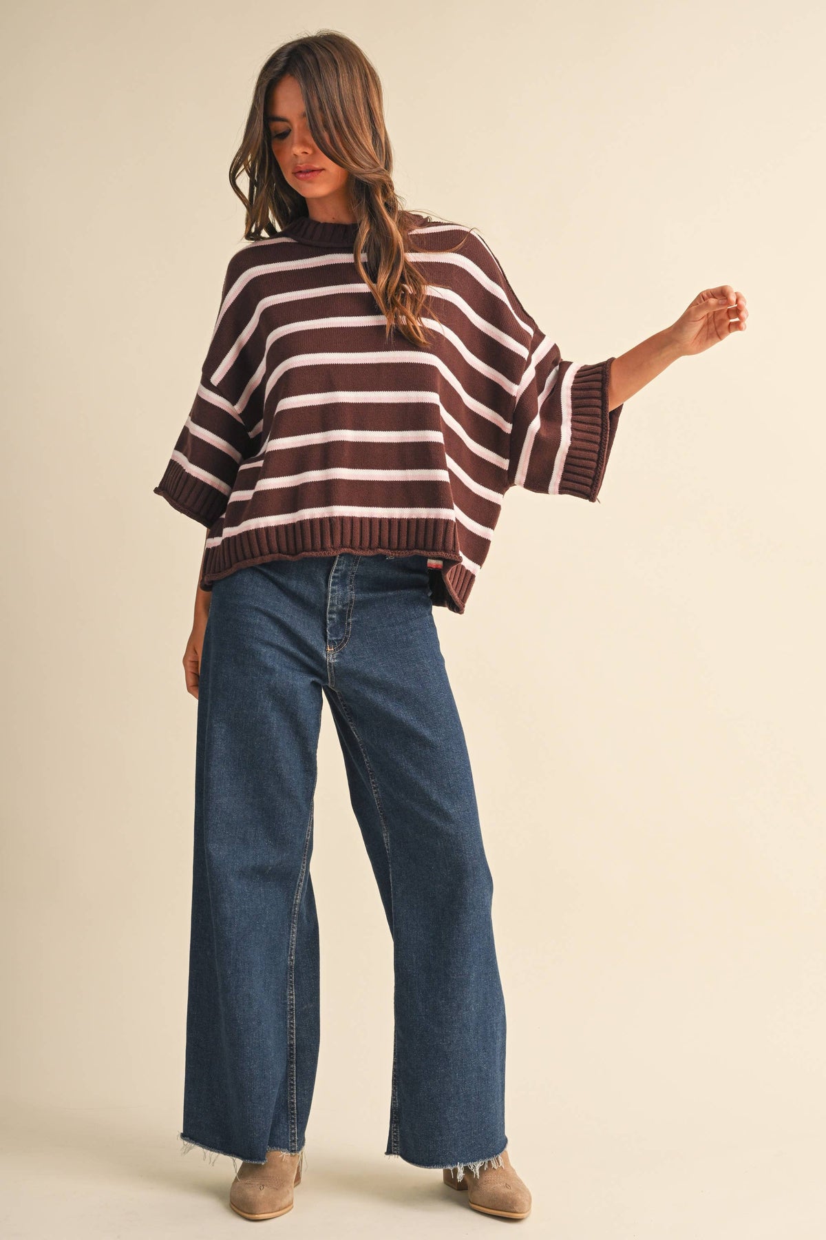 STRIPED HALF SLEEVE SWEATER RELAXED FIT CROPPED TOP