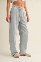 BARREL-LEG LIGHT WEIGHT DENIM JEANS