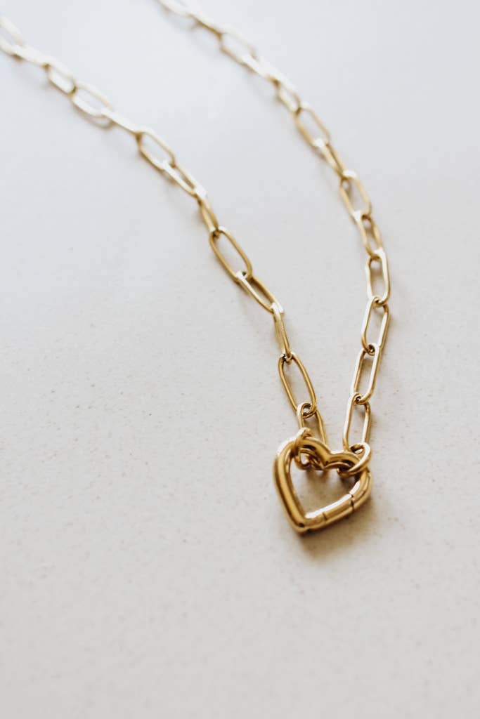 Open Heart Necklace - Gold