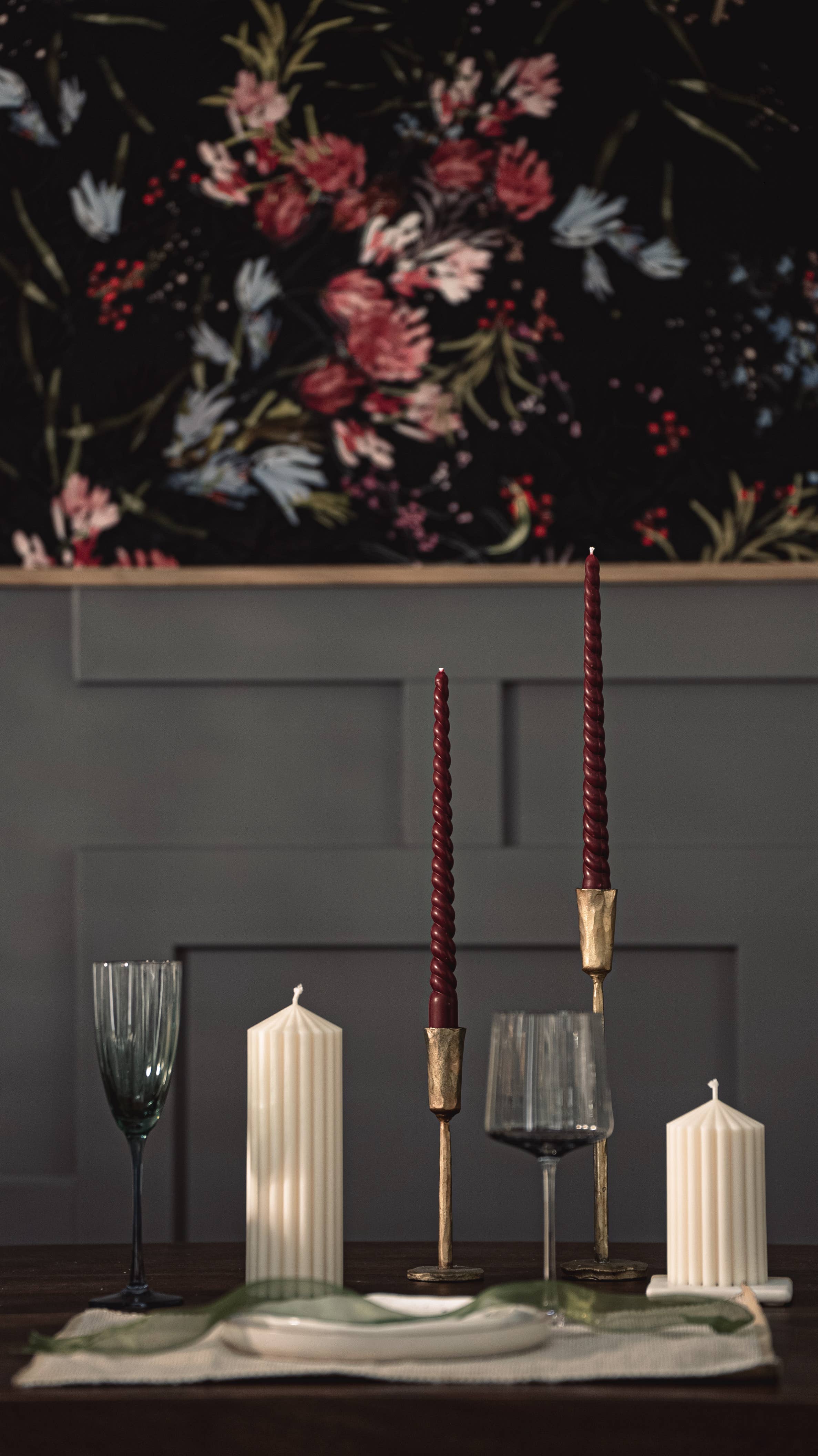 Twisted taper candle set | 11.5 inch | Beeswax & Soy Wax | Red