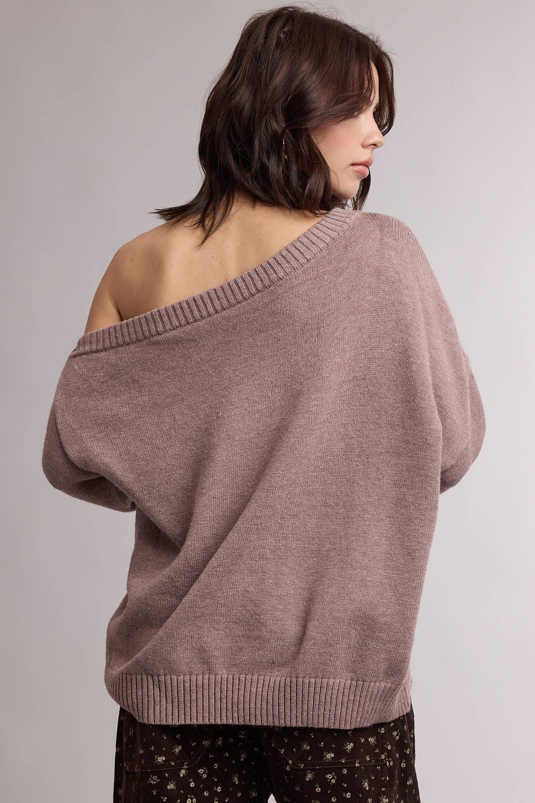 RIBBED HEM ONE SHOULDER SWEATER
