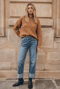 DUAL ACCENT CROSSOVER CUFF STRAIGHT LEG JEANS